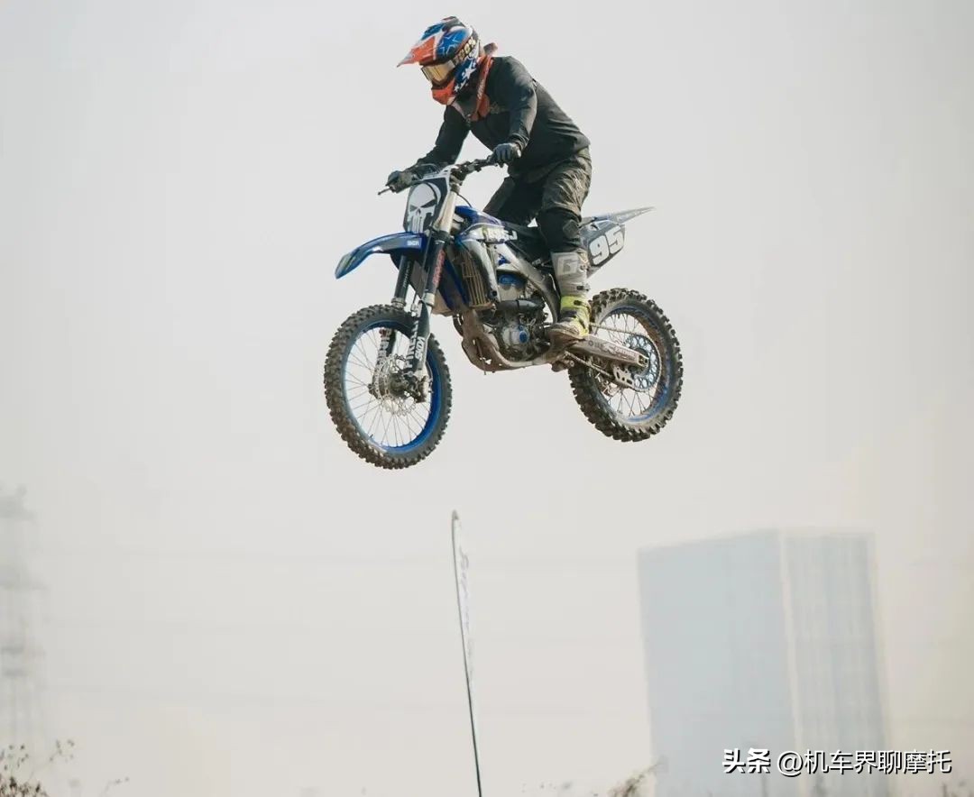 自由重生俱乐部图片,自由重生越野训练营