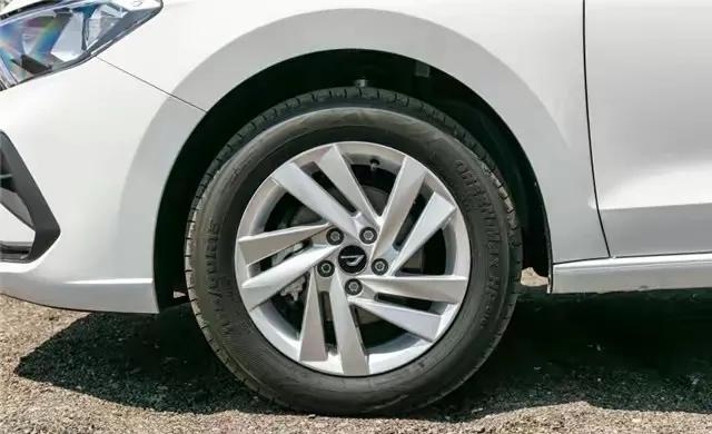 捷达va3和高尔夫6哪个省油,捷达va3推荐购买车型