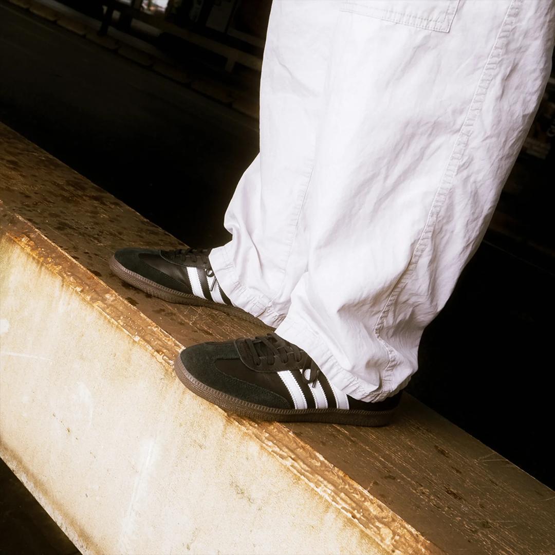 一穿就上瘾的时尚鞋,最新款的胶底鞋