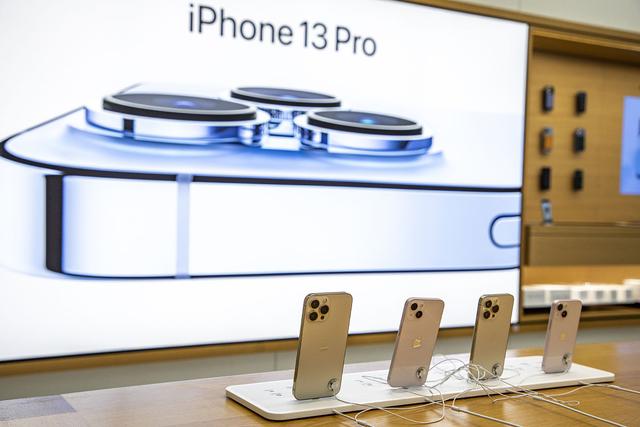 苹果原装电池和非原装差别大吗,在苹果授权店换电池是原装的吗