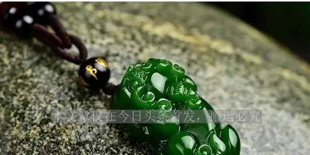 亲戚要我在银行帮他贷20万,朋友用钱让我去银行贷50万