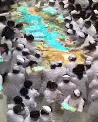 今天在老婆包里发现的,她说是治牙疼的,我觉得不像啊。