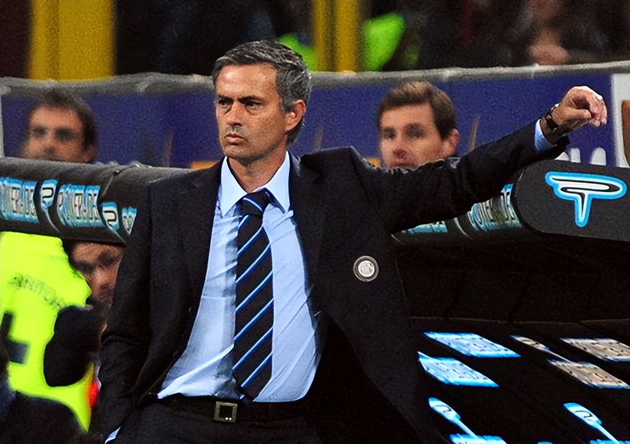 穆里尼奥门德斯罗纳尔多,穆里尼奥和c罗经纪人