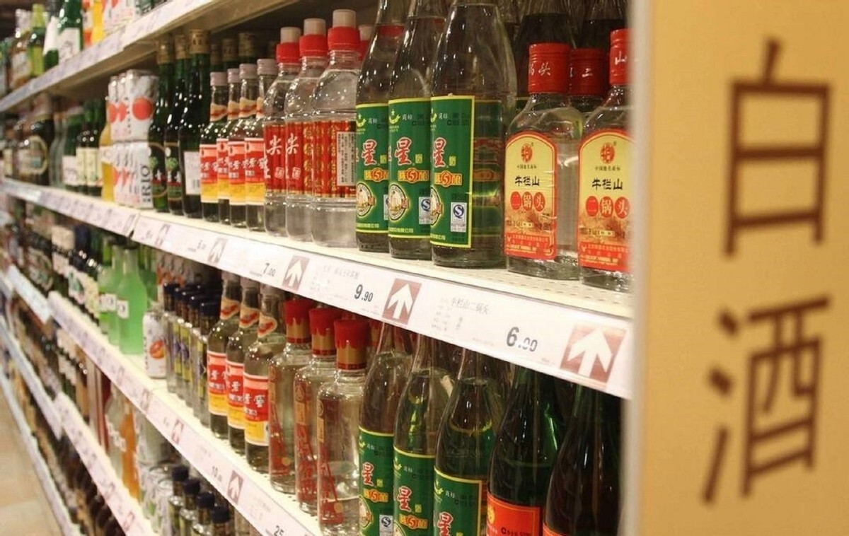 曾被嗤之以鼻的白酒现在怎么样了？这4款酒，打破质疑，成功出圈