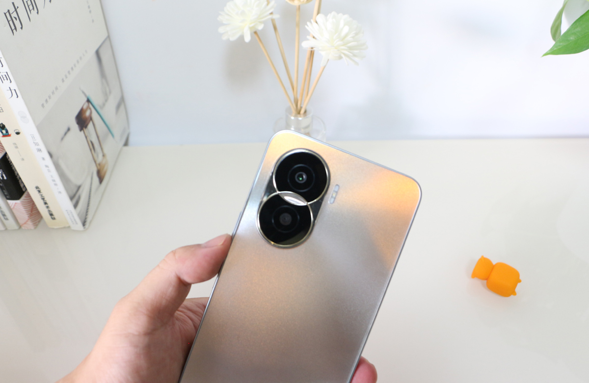 荣耀x40i屏幕参数,荣耀x40i深度测评