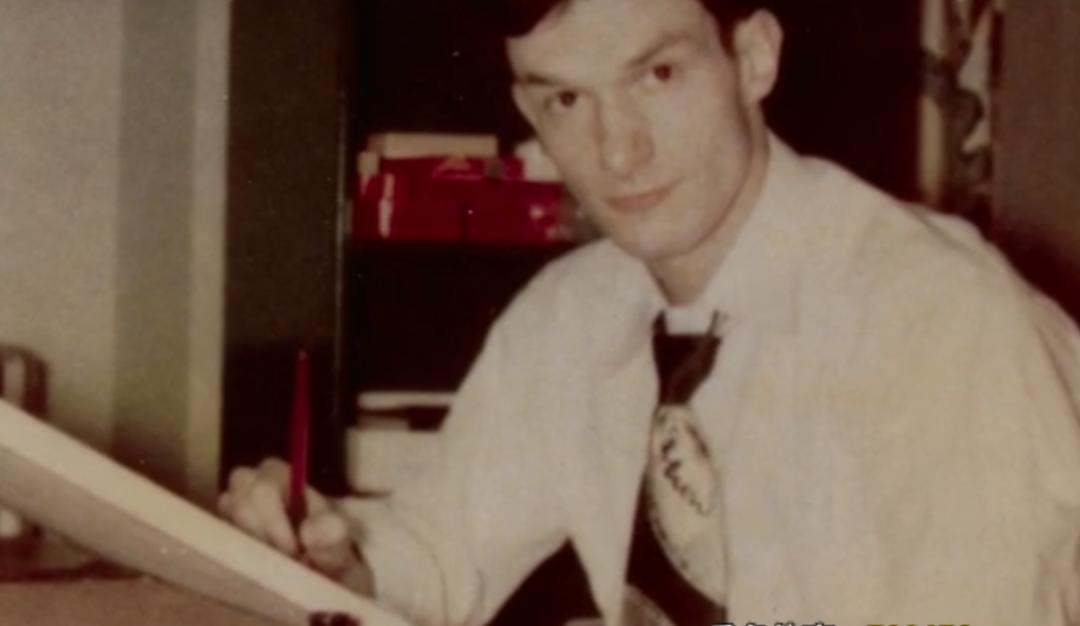 “高级小黄书”创始人：扬言与上千名女人上过床，86岁娶26岁嫩模