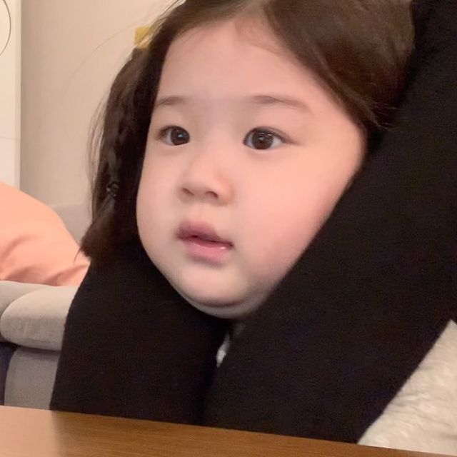 最近超火的可爱小女孩表情包,小女孩可爱萌表情包