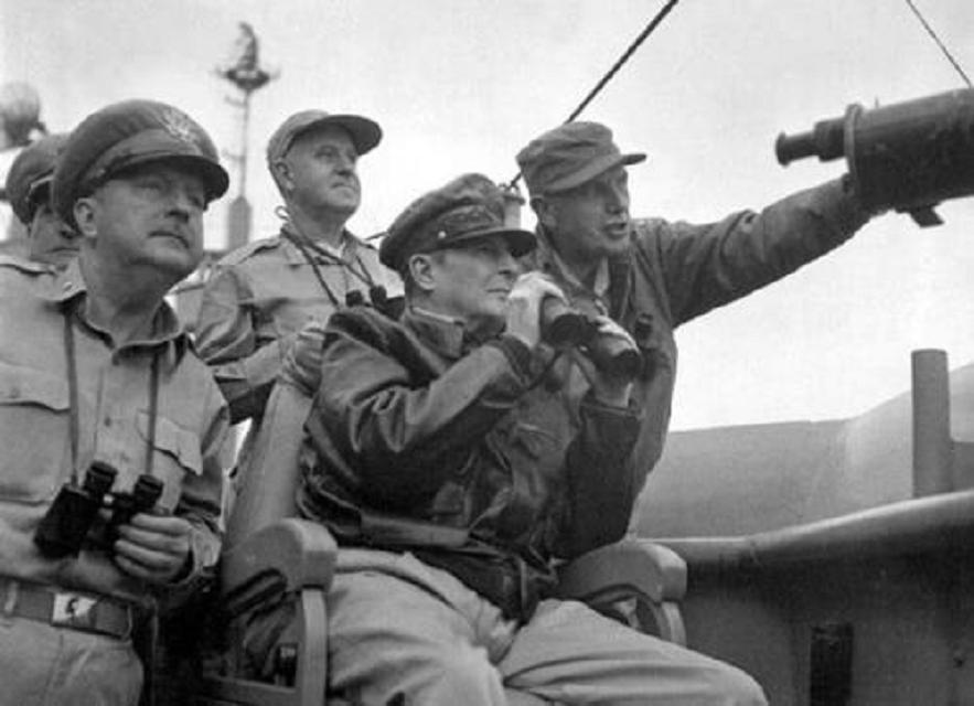 朝鲜军惨败后，后方只剩女人，志愿军高层严令：犯作风错误者枪毙