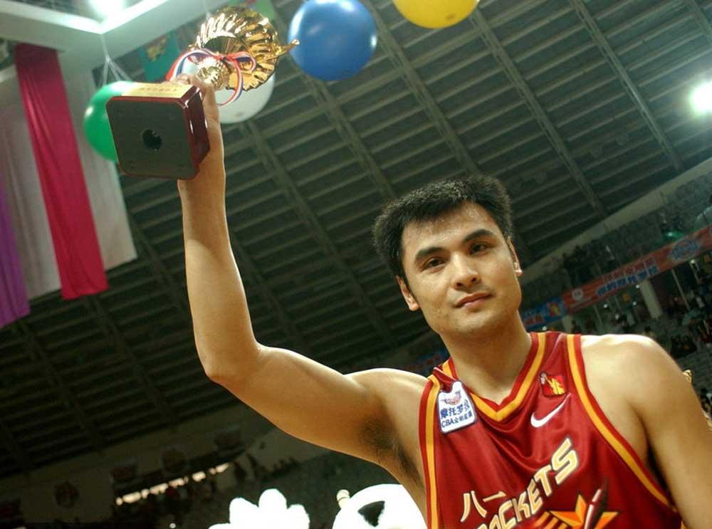 cba历史得分王第一名,六位nba球员谁在cba挣钱最多