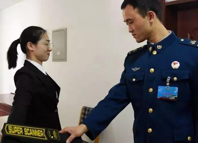 2022*队军**文职招考需求专业统计，会计学位列第5，软件工程位列第9