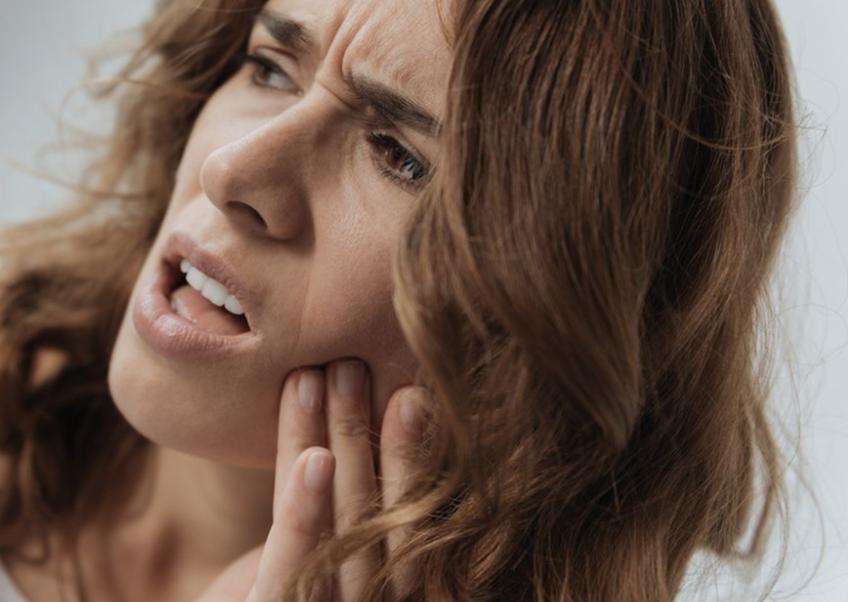 口腔扁平苔藓是中药好还是西药好,中药可以彻底治愈口腔扁平苔藓吗