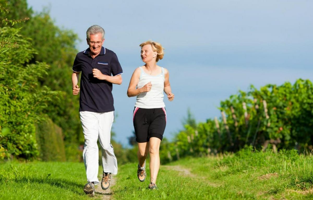 老年人的夫妻生活，可以坚持到多大年龄？4个建议需要听一听