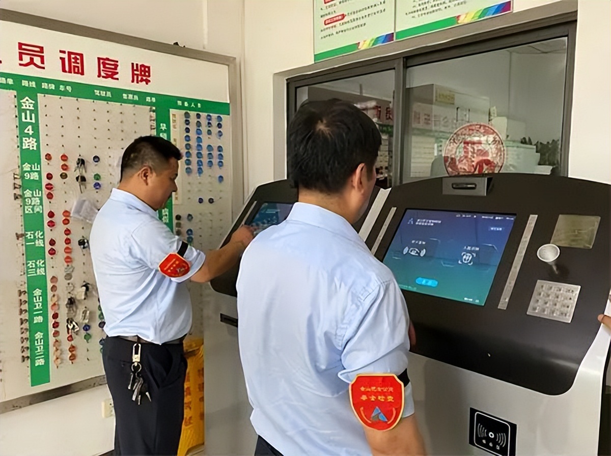 如何实现AI人脸识别考勤酒检岗前智能检测，保障在岗安全