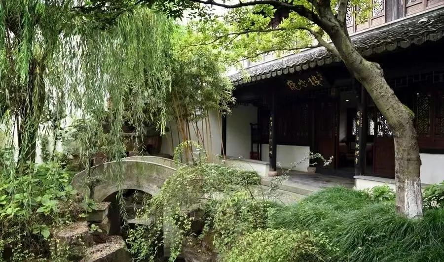 海宁盐官观潮胜地,乾隆故里观潮胜地