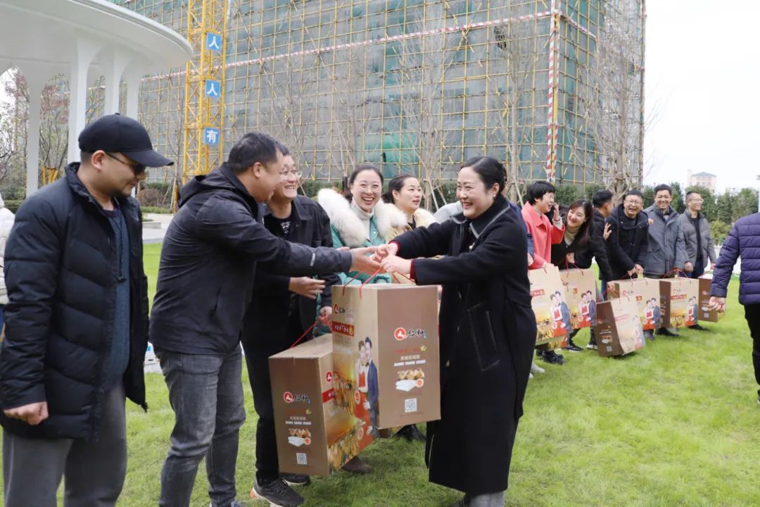 怀仁集团管理层,从严抓好团队建设