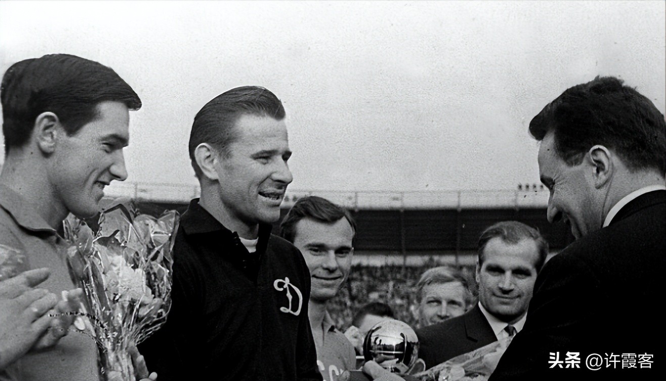 雅辛与贝利谁年龄大,贝利是最厉害的吗