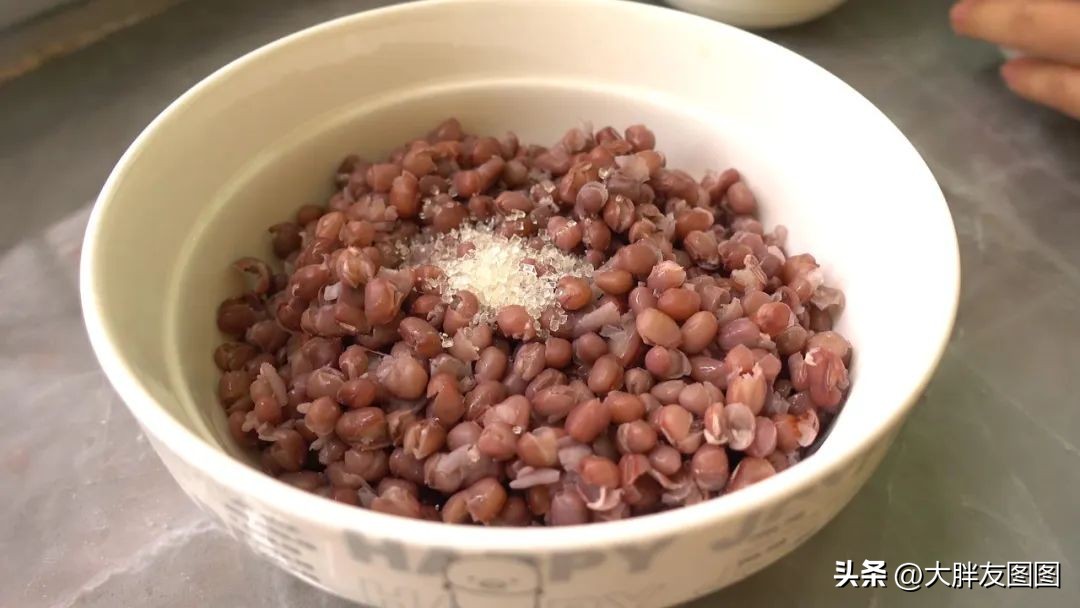 纯手工制作美食红豆切糕更糯微甜,切糕这样做软糯香甜