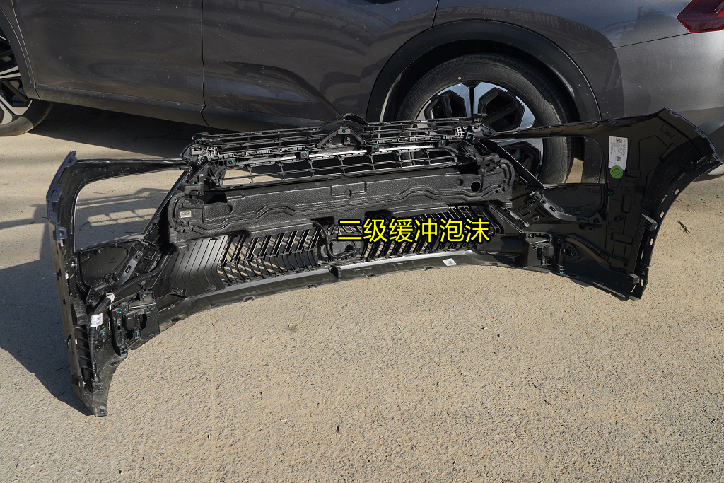 凡尔赛c5x全方位测评,凡尔赛c5拆解