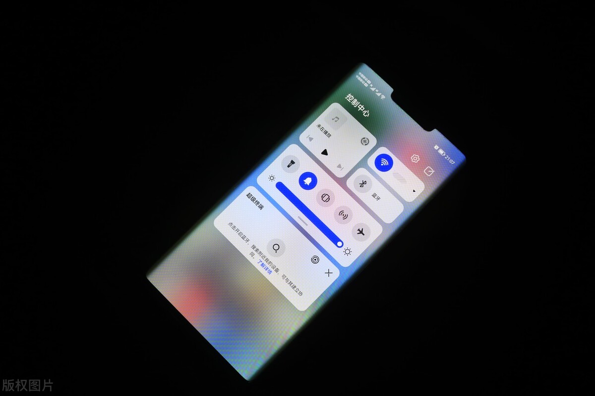鸿蒙3.0版本更新到哪款华为手机了,可升级华为鸿蒙3.0的机型