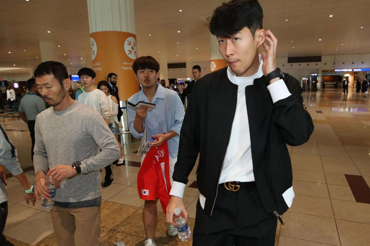 亚洲人第一次拿英超金靴,亚洲第一个英超金靴