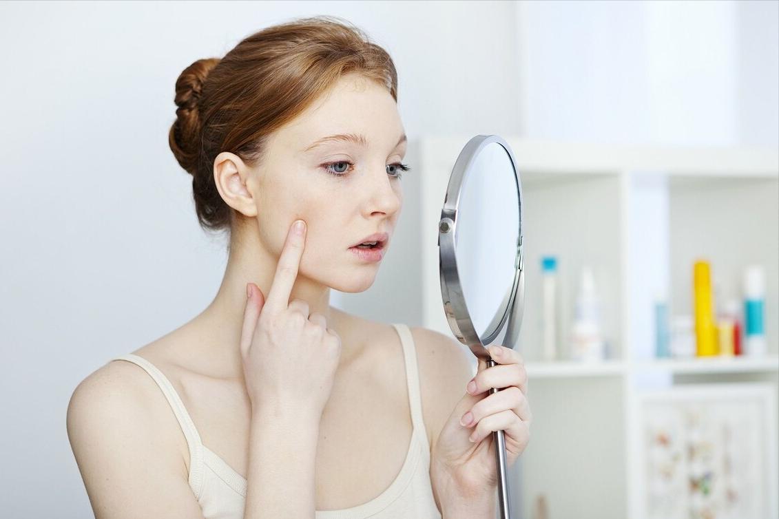 十有八九，你不知道粉刺是怎么形成的，原因不止一点