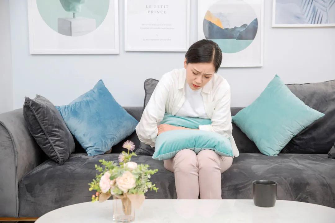 现在几点了用英语怎么说when,现在几点了用汉语怎么说