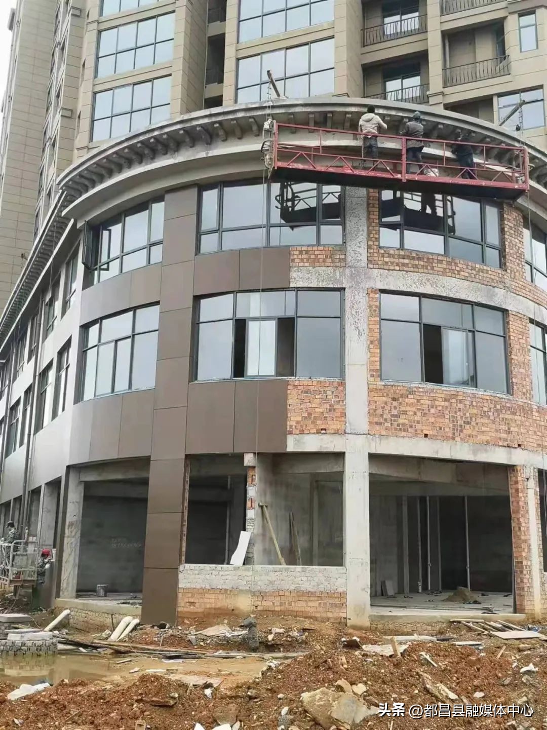 【新时代新征程新伟业】江西璐克新型建材：标准升级引领一体板产业新发展