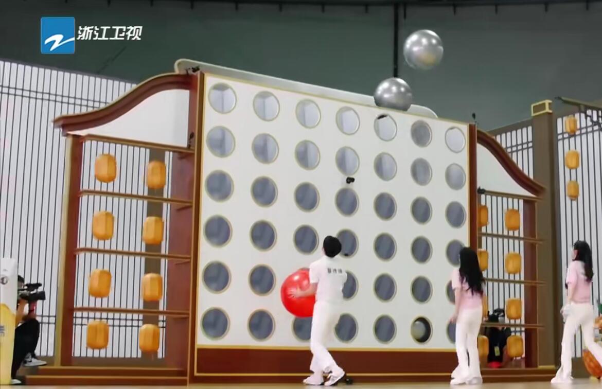 蔡徐坤跑男路透当面被玩梗,蔡徐坤跑男黄河篇撕名牌