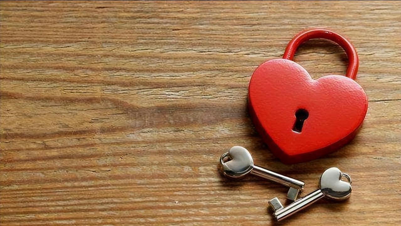 两个有家室的人相爱了该怎么抉择,两个有家室的人在一起最好的办法