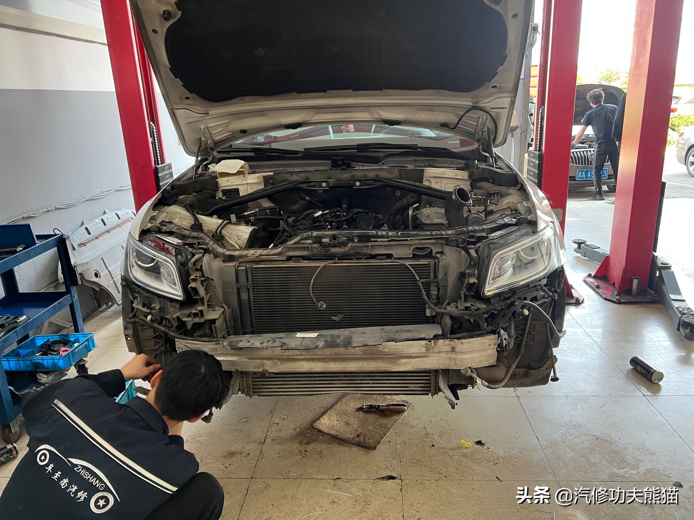 奥迪q5二手车烧机油,q5二手车大修翻新