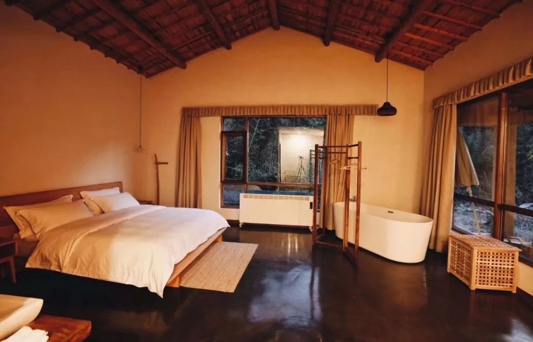 杭州出发2h,睡进千岛湖畔6家美宿，避开人群赏湖景山色丨南方民宿