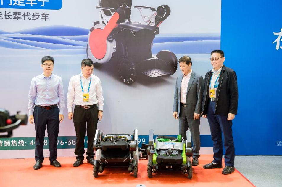 椅夫智能老人代步车,椅夫智能代步车品牌旗舰店