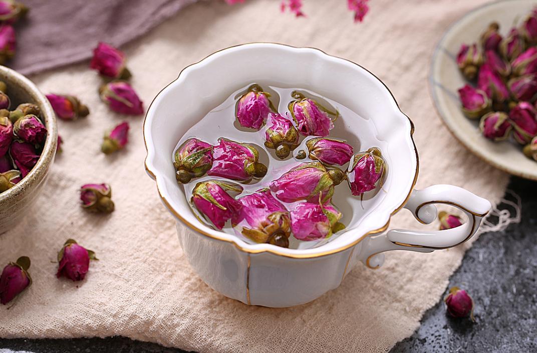 夏天上火茶推荐,上火下寒夏天适合喝什么茶