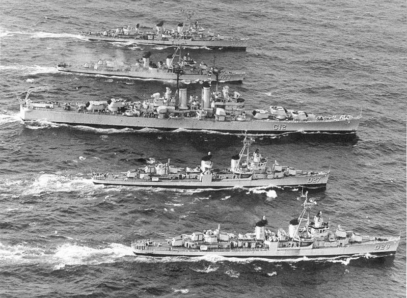 龙虾和濑尿虾打架,龙虾战争是怎么发生的