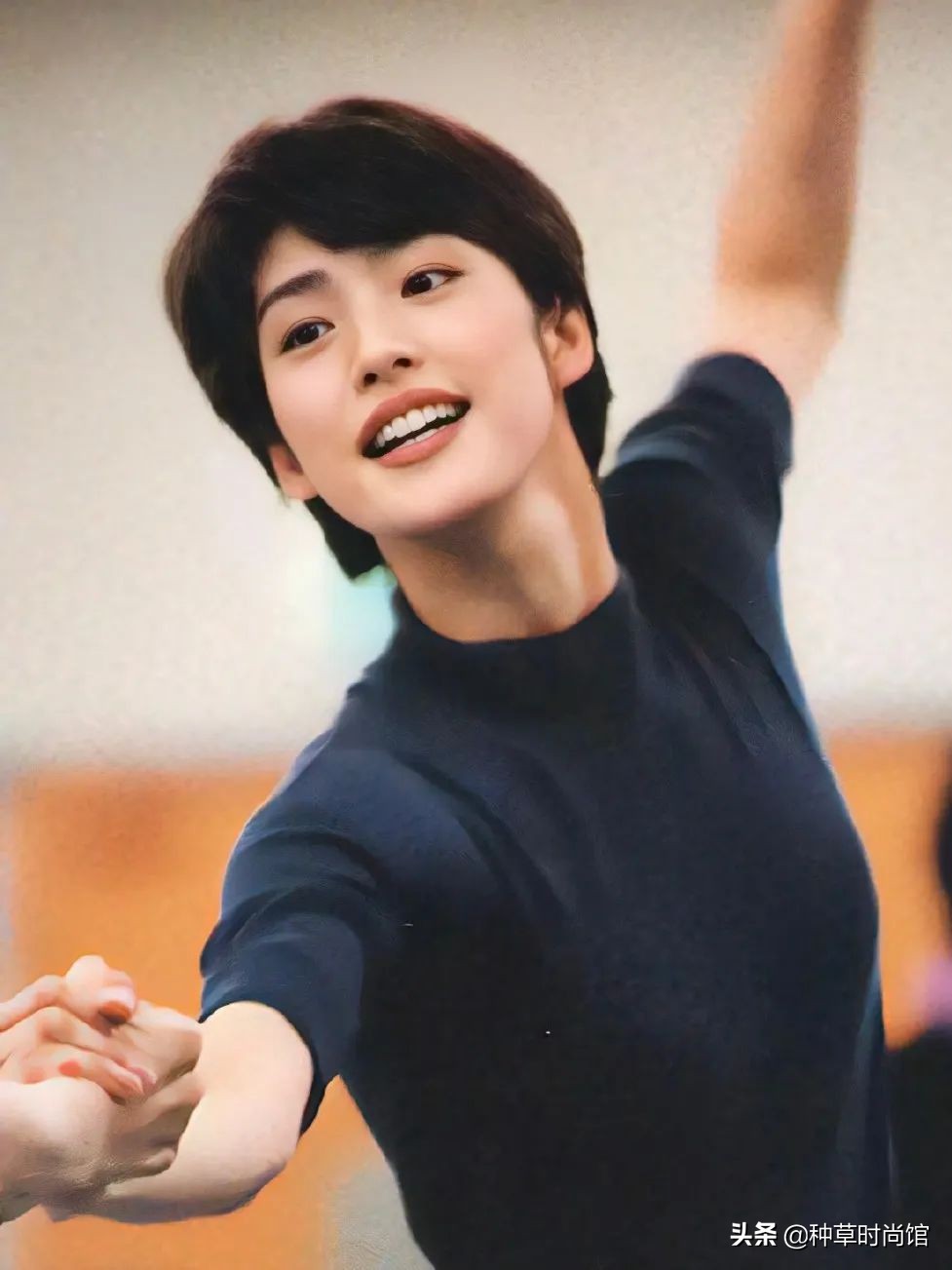 脸宽是不是没救了,长脸没福气对吗