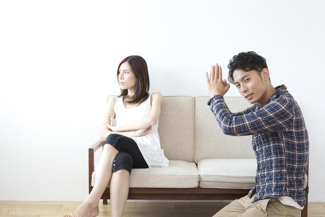 给母亲买个金手镯,我妈生日给她买了个金手镯