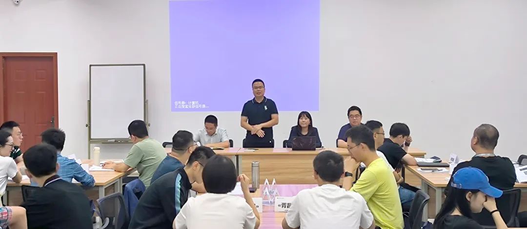 四川省智能网联汽车专业带头人、骨干教师能力提升师资培训班举办