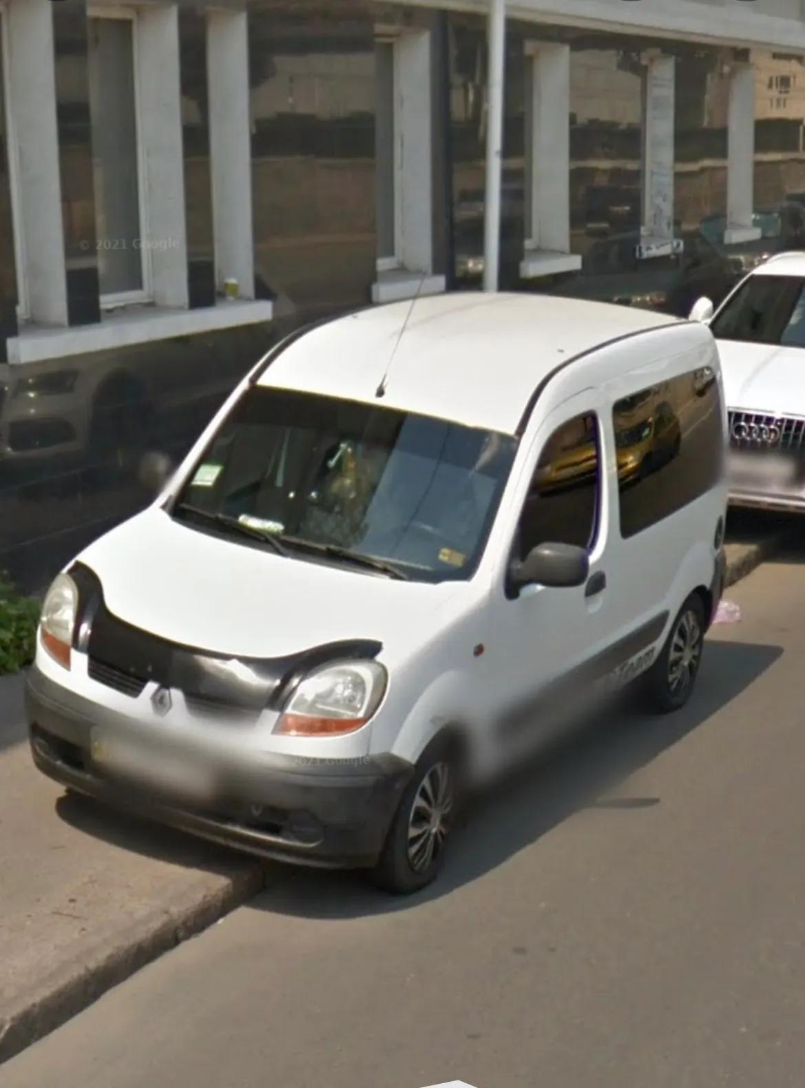 乌克兰敖德萨街头老车、日系车多，但俄罗斯车很少