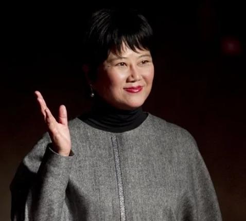 关晓彤红楼梦贾元春造型,关晓彤演薛宝钗