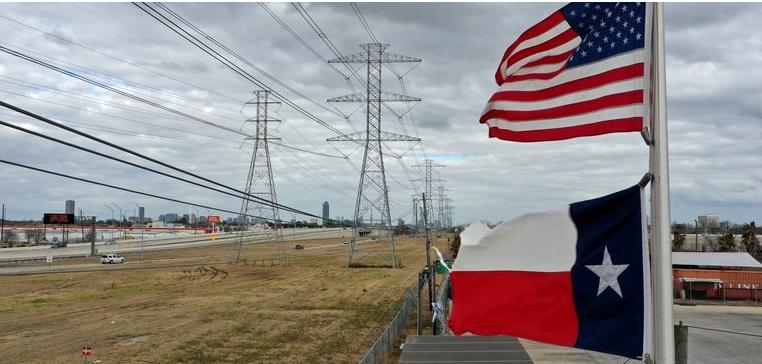 美国德州人民真的活在水深火热之中！气温破恐怖纪录，医院挤爆