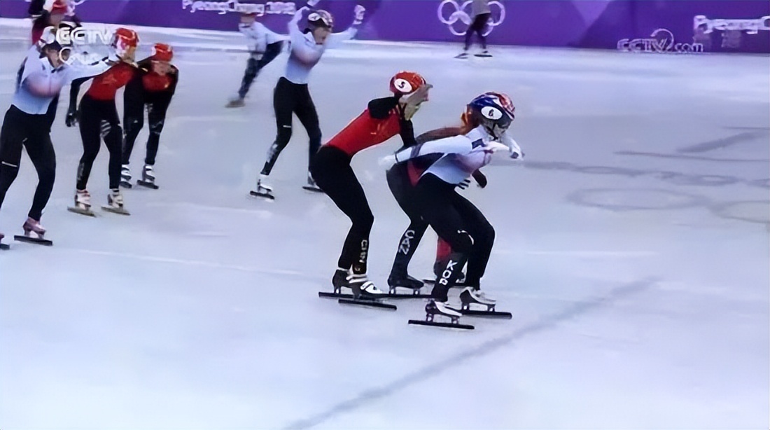 中韩短道速滑那点事,短道速滑世界杯周洋受伤回放