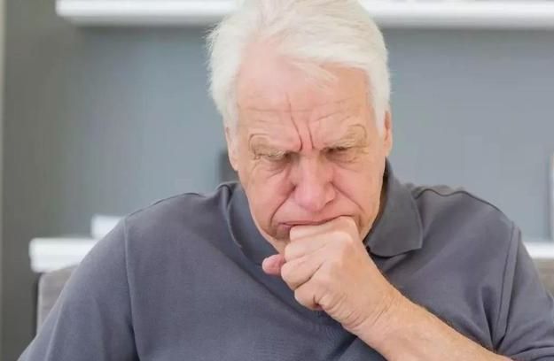 长期吃降压药副作用大记住这4点,长期吃降压药有四种危险要注意