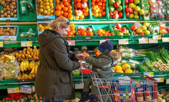 奥地利超市买东西多少钱,奥地利的零售店