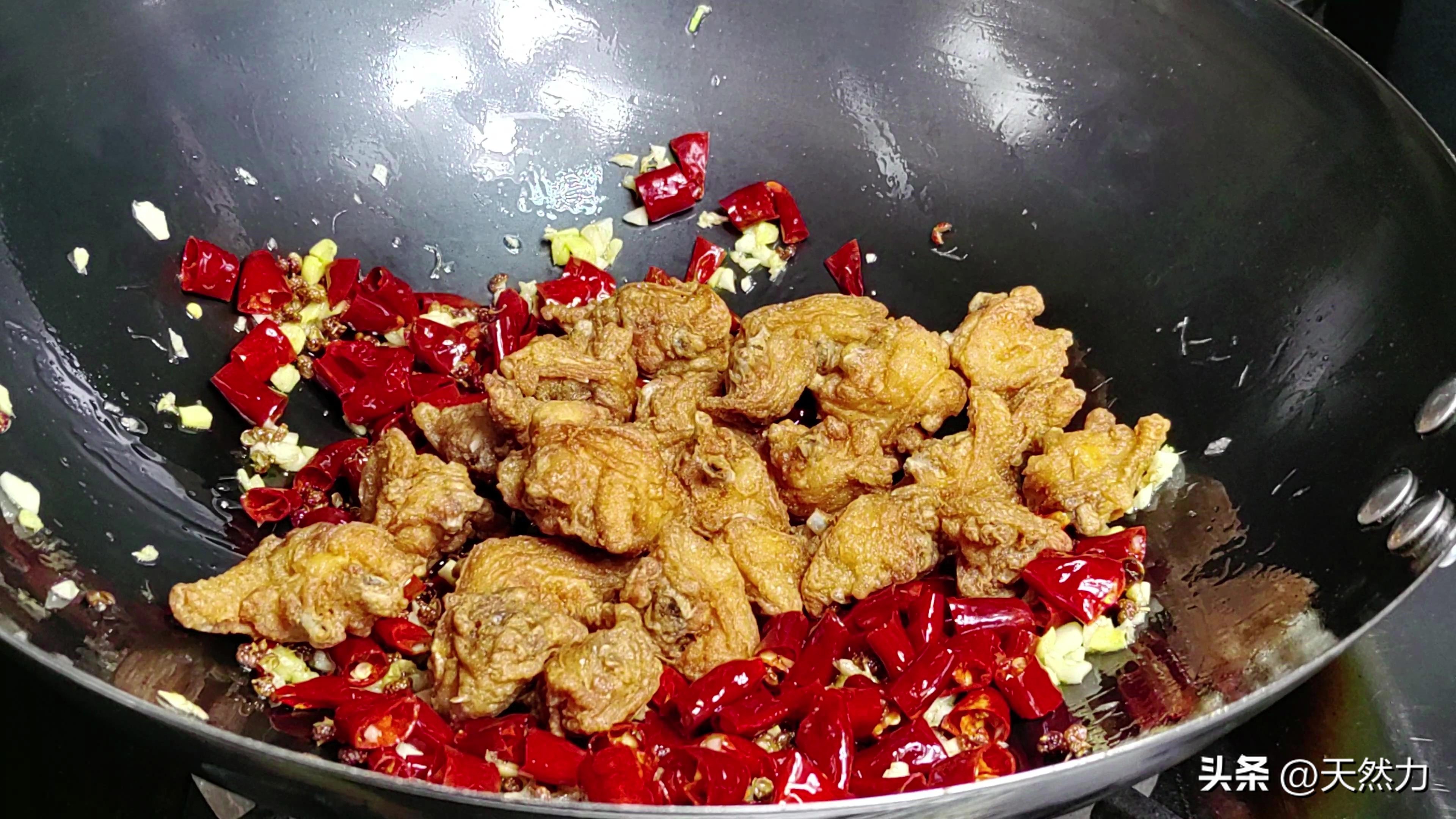 外焦里嫩辣子鸡,冬日辣子鸡做法