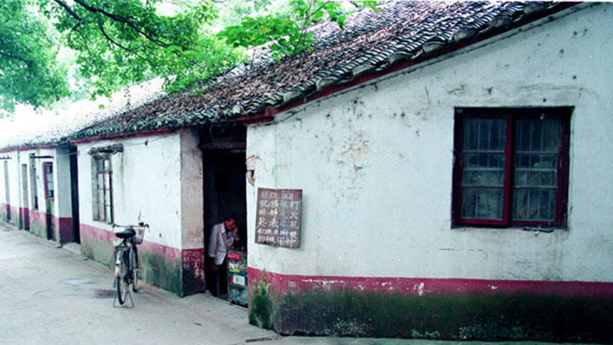 吴仁宝讲述华西村,华西村吴仁宝艰苦朴素