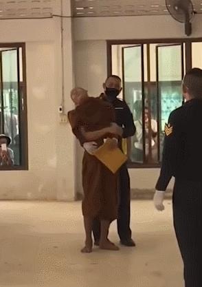 泰国征兵都是男的吗,泰国征兵不查身体素质吗