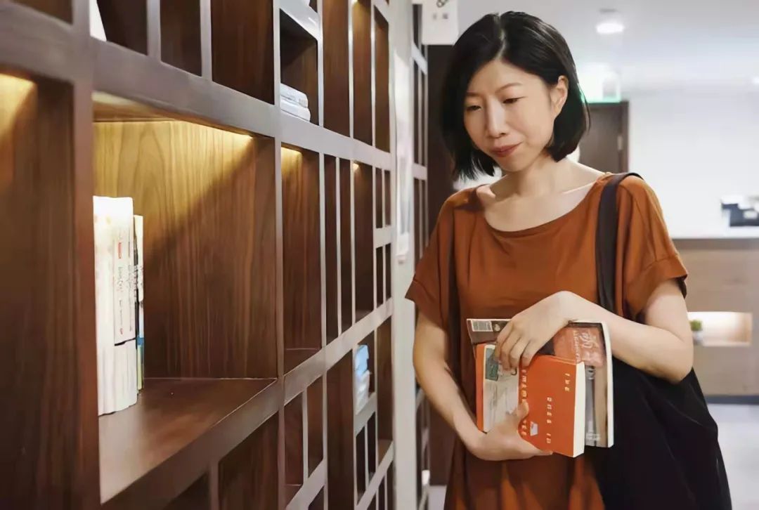 我最大的爱好就是上班,我最喜欢工作中的自己