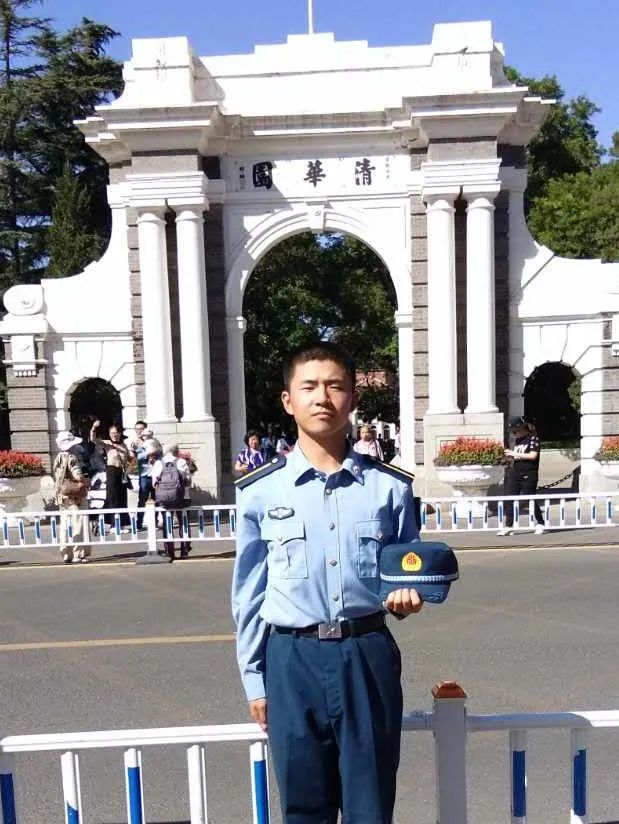 绵阳南实中学实验学校和南山双语,绵阳南山中学实验学校