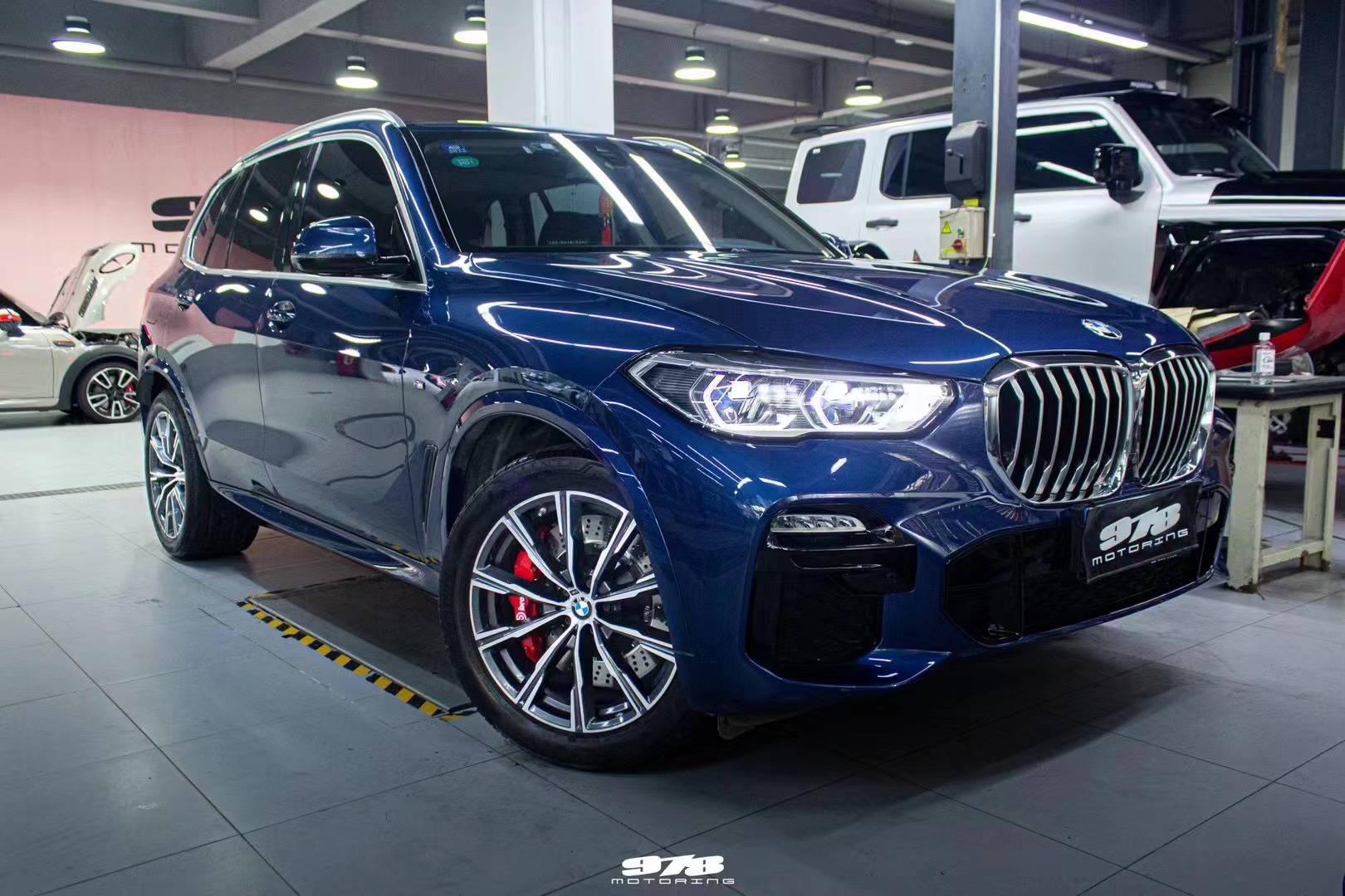 新款宝马x5m改装al13碳纤维轮毂,宝马x5改装brembo