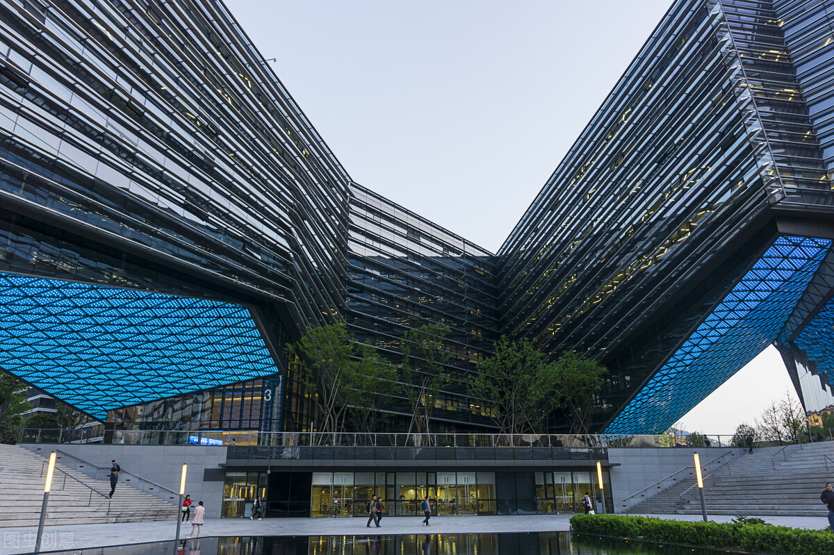 马云这几年为什么低调了,马云为什么淡出公众视线了